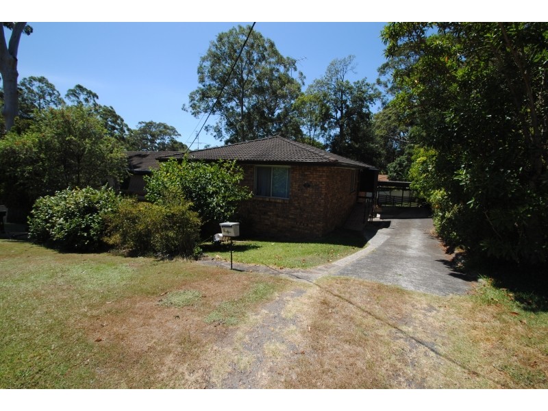 9 The Glen, Berkeley Vale NSW 2261