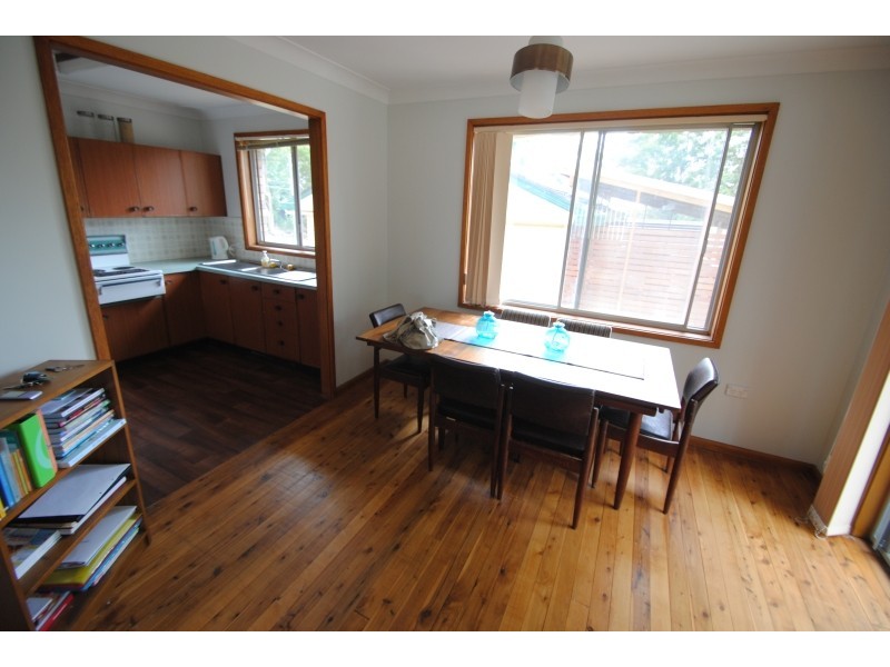 9 The Glen, Berkeley Vale NSW 2261