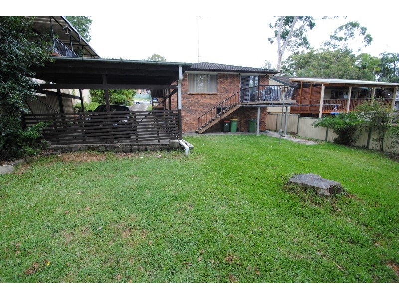 9 The Glen, Berkeley Vale NSW 2261