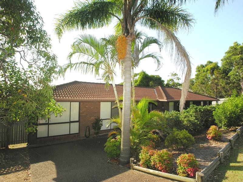 11 Sherwood Close, Bateau Bay NSW 2261