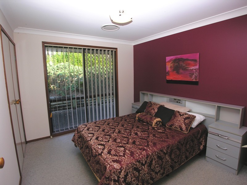 11 Sherwood Close, Bateau Bay NSW 2261