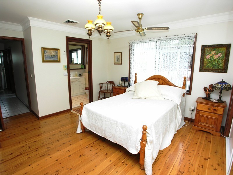 11 Ashton Avenue, The Entrance NSW 2261