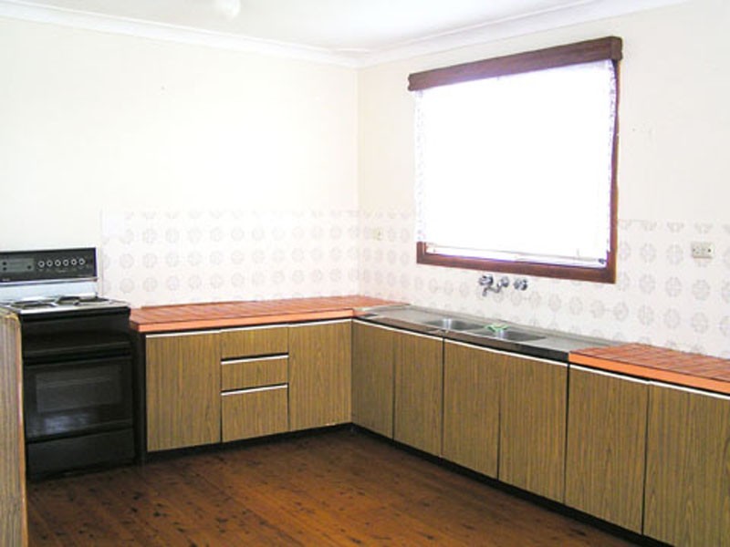 17 Jacqueline Avenue, Gorokan NSW 2263