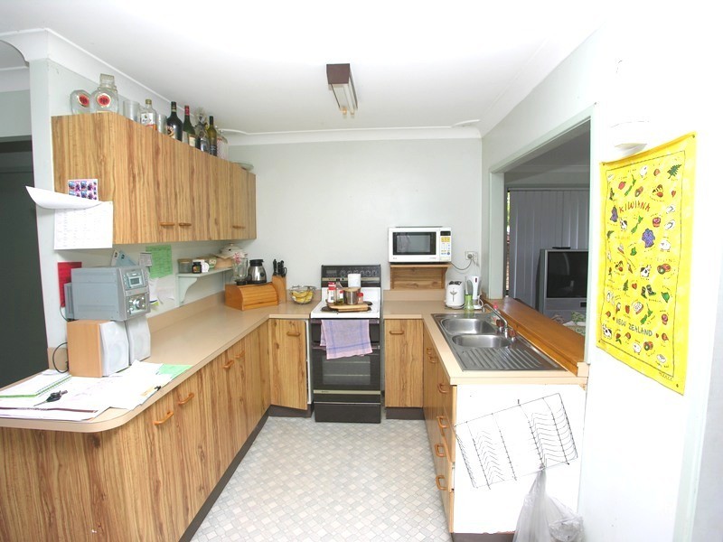 15 McLean Street, Killarney Vale NSW 2261