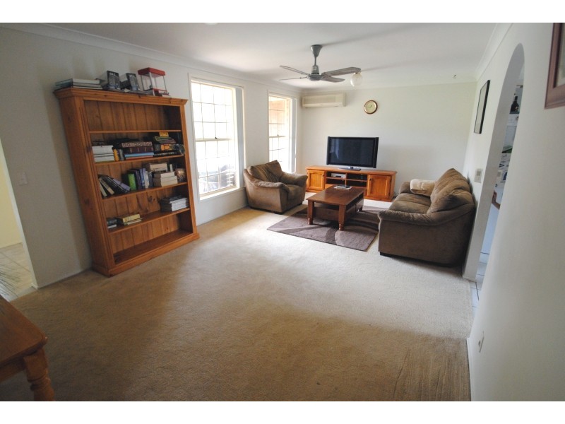 6 Pepper Close, Toukley NSW 2263