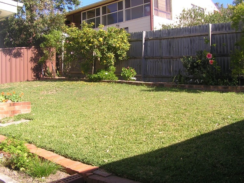 38 Kailua Avenue, Budgewoi NSW 2262