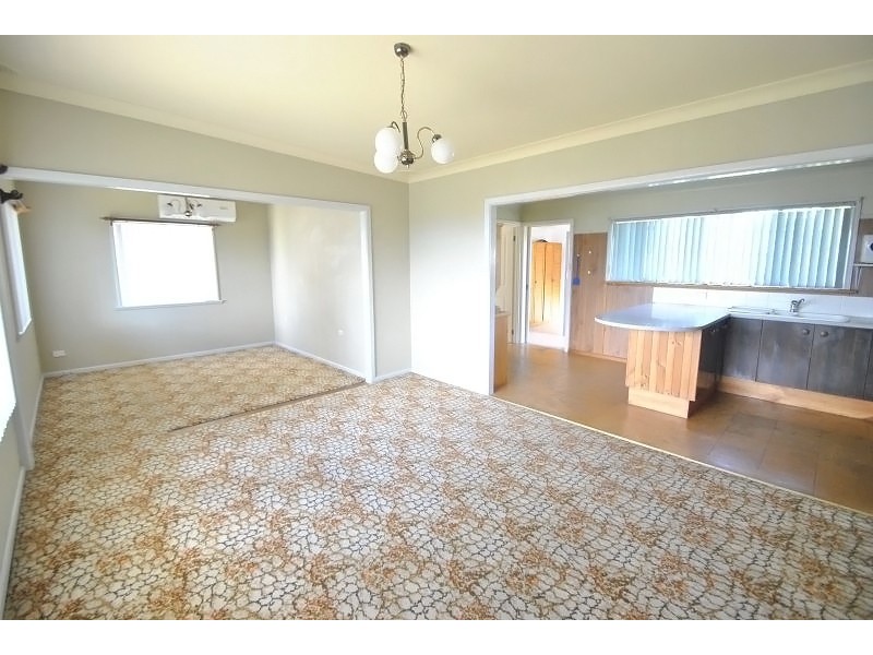 38 Kailua Avenue, Budgewoi NSW 2262