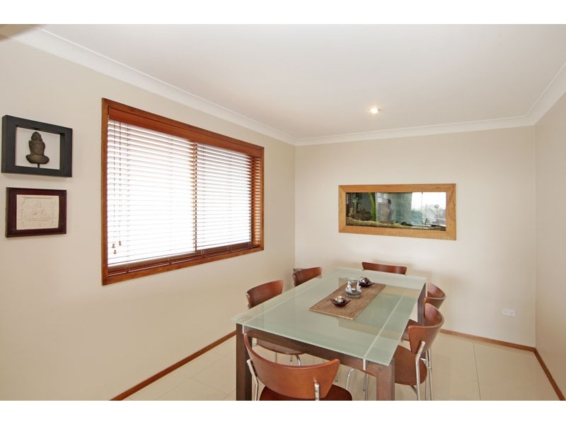 22 Curzon Avenue, Bateau Bay NSW 2261