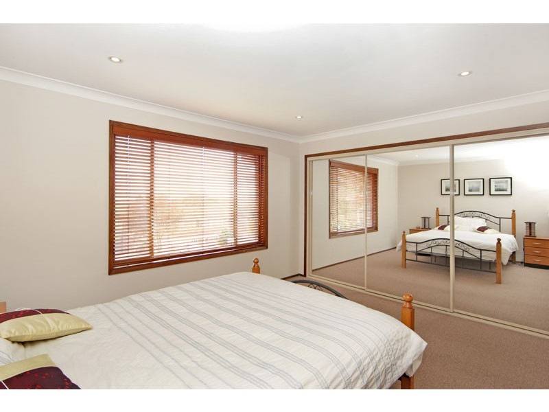 22 Curzon Avenue, Bateau Bay NSW 2261