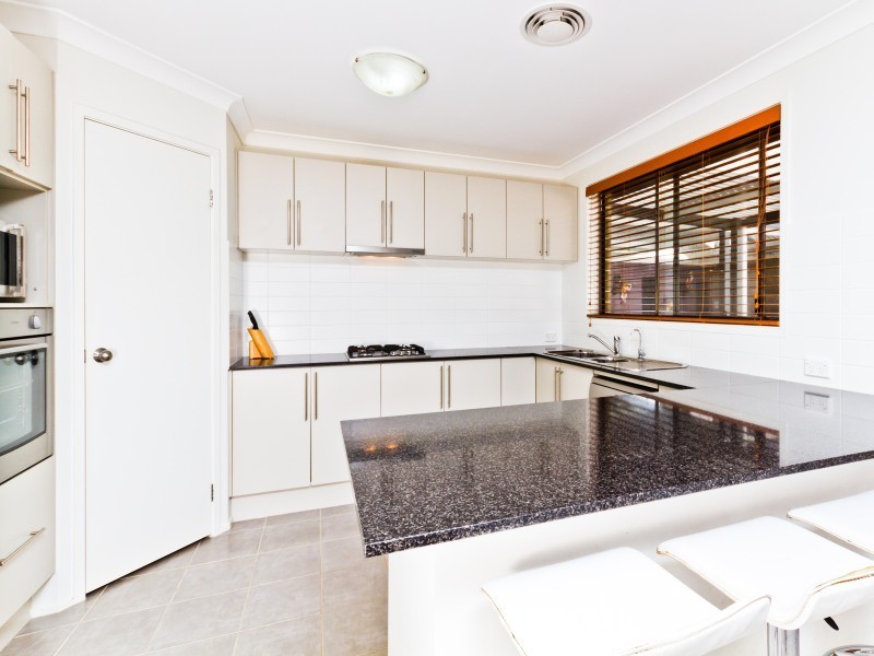 8 Wakool Crescent, Woongarrah NSW 2259