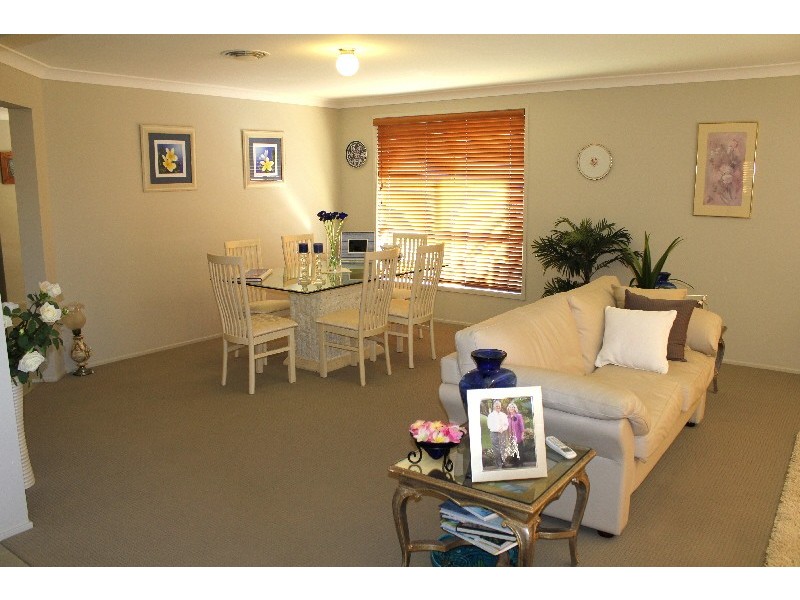 7 Lily Lane, Woongarrah NSW 2259