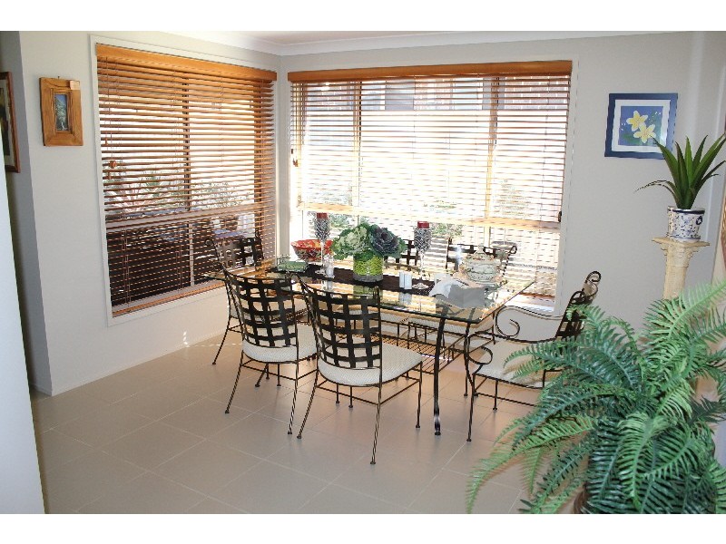 7 Lily Lane, Woongarrah NSW 2259