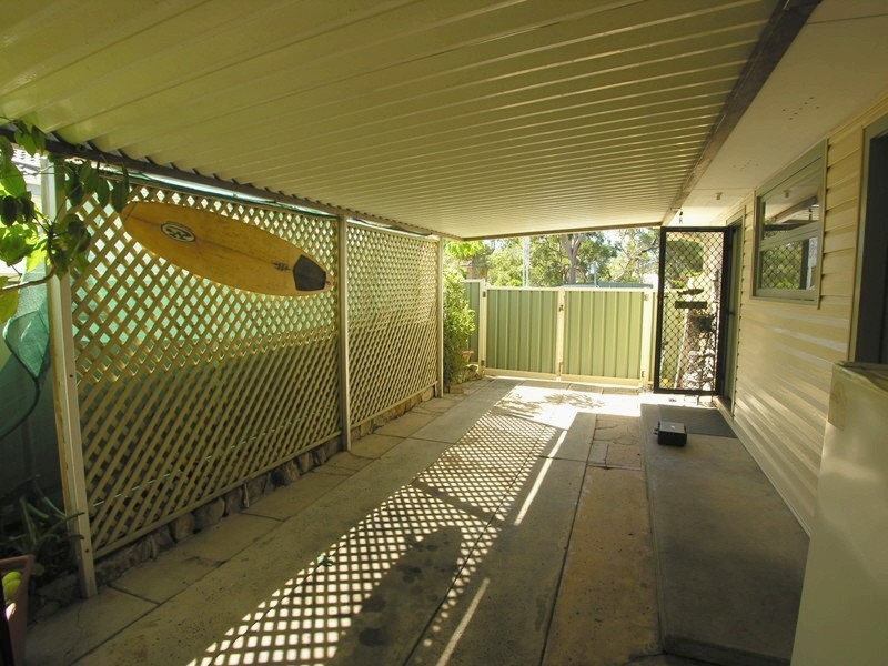 2 Robertson Road, Killarney Vale NSW 2261