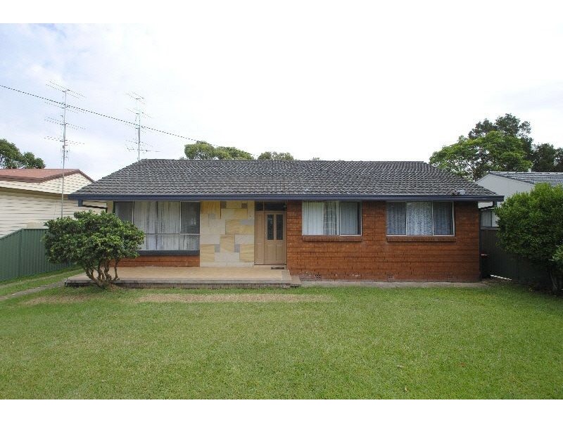 68 Evans Road, Toukley NSW 2263