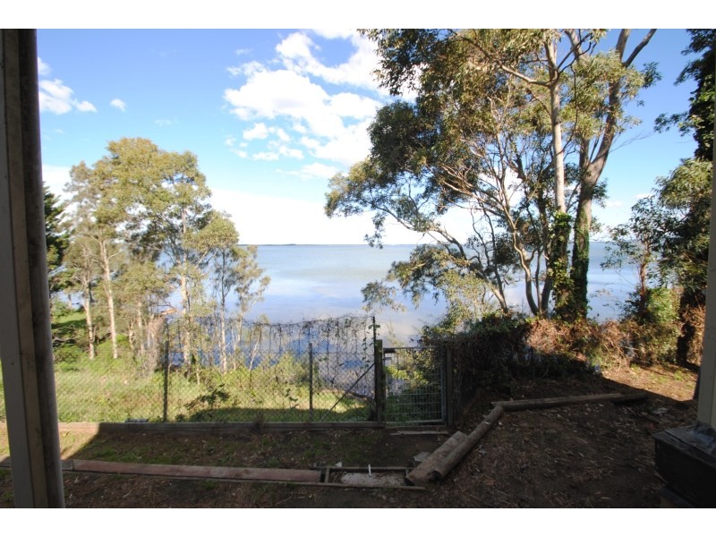 162 Tuggerawong Rd, Wyongah NSW 2259