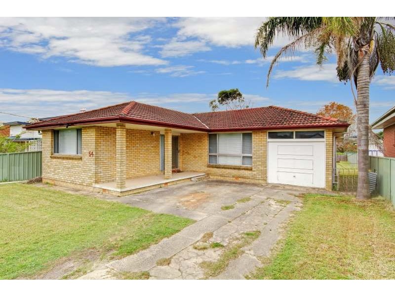 54 Hammond Road, Toukley NSW 2263