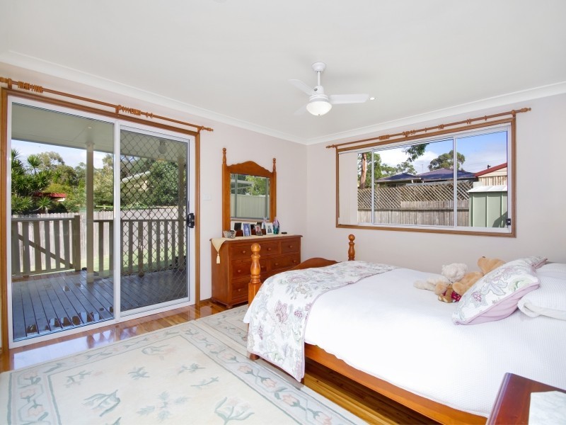 18 Queens Road, Lake Munmorah NSW 2259