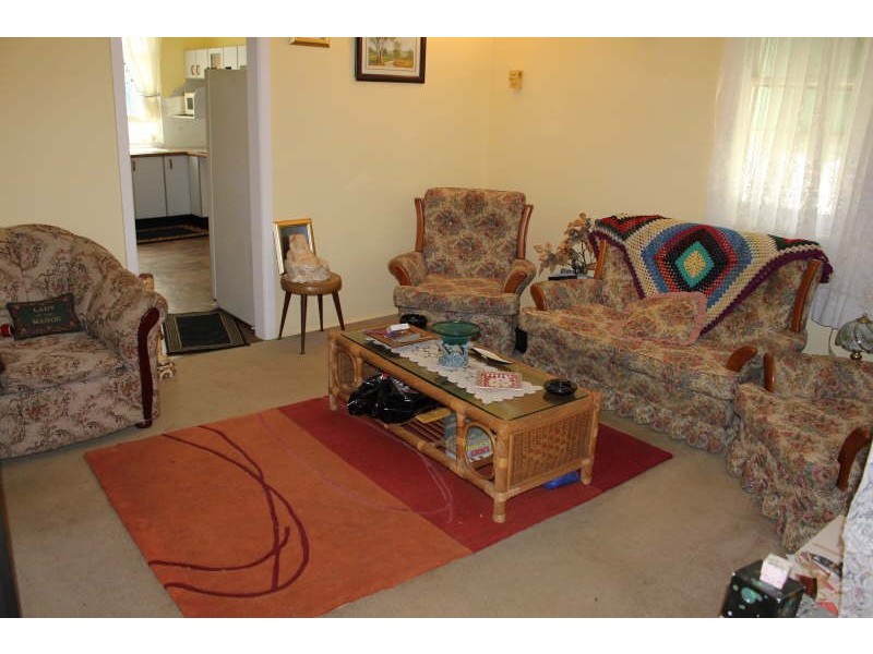 22 Wallis Avenue, Canton Beach NSW 2263