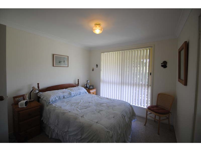 1/5 Lake Street, Budgewoi NSW 2262