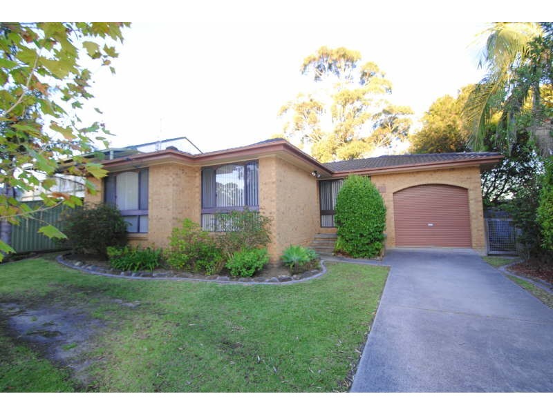 11 Walu Avenue, Budgewoi NSW 2262