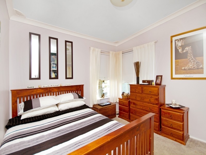 42 Glenavon Street, Toukley NSW 2263