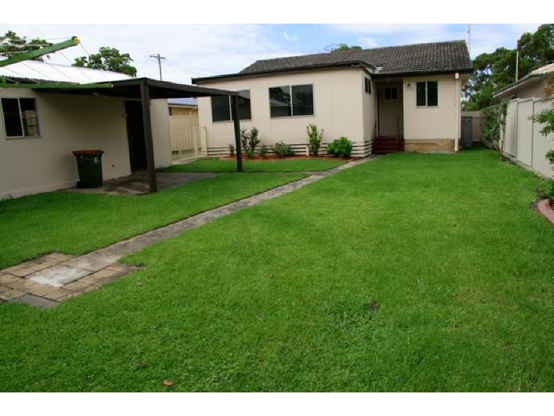 37 Melrose Avenue, Gorokan NSW 2263