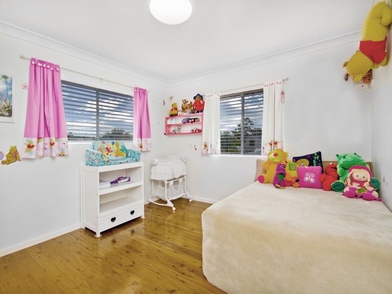 69 Manuka Parade, Gorokan NSW 2263