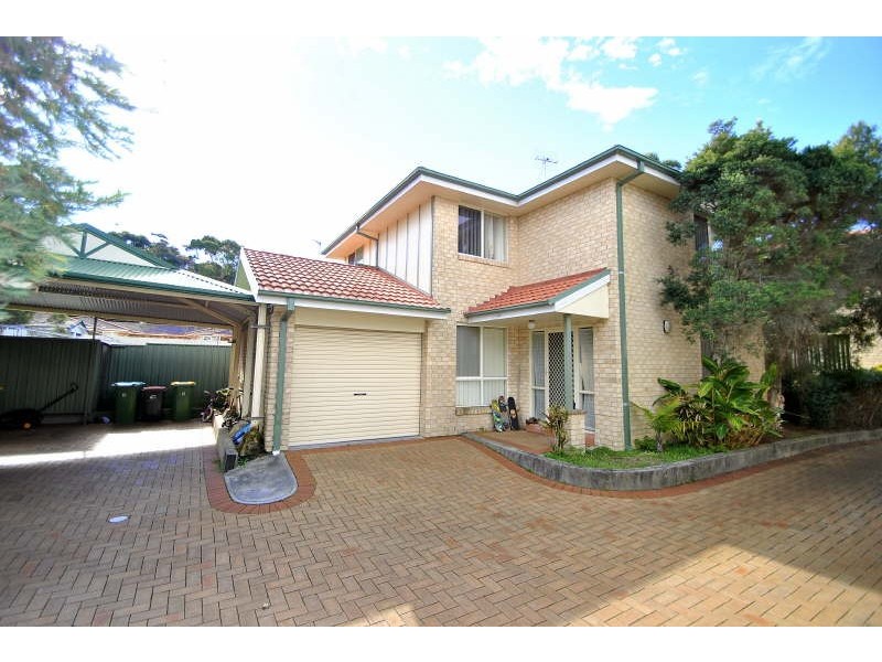 2/16 Holmes Avenue, Toukley NSW 2263