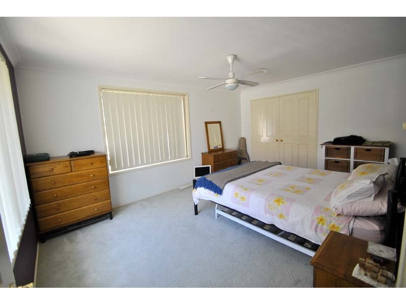 2/16 Holmes Avenue, Toukley NSW 2263