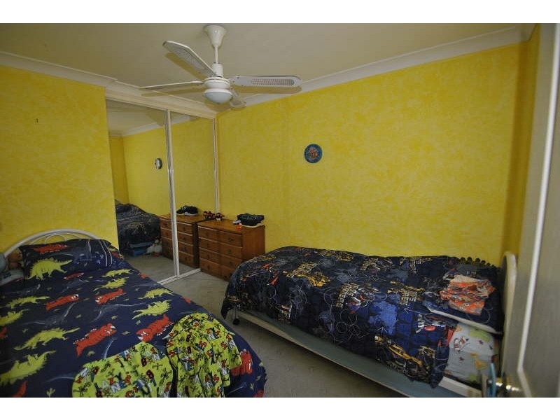 2/16 Holmes Avenue, Toukley NSW 2263