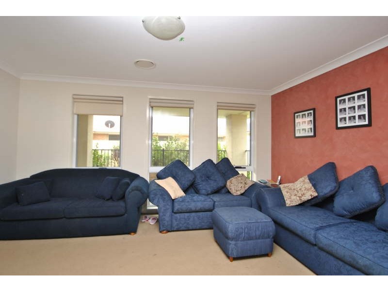 10 Vulcan Place, Hamlyn Terrace NSW 2259