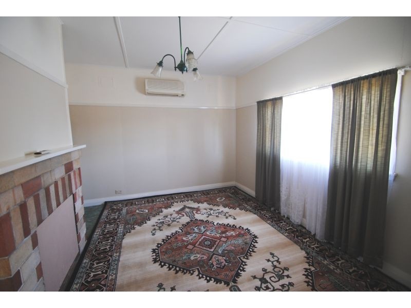 7 Yaralla Road, Toukley NSW 2263