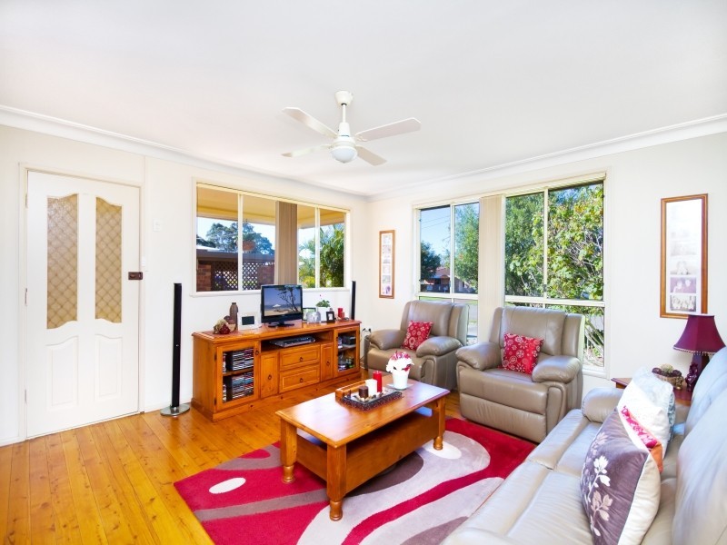 26 Glenavon Street, Toukley NSW 2263