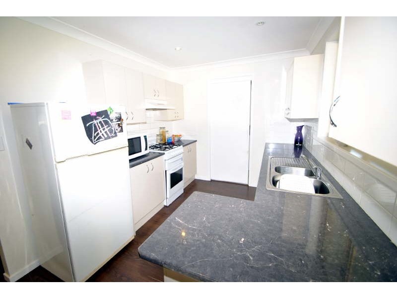 33 Debra Anne Drive, Bateau Bay NSW 2261