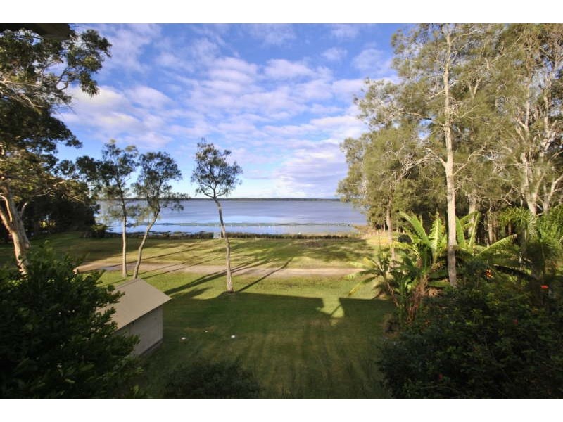 75 Sunrise Avenue, Halekulani NSW 2262