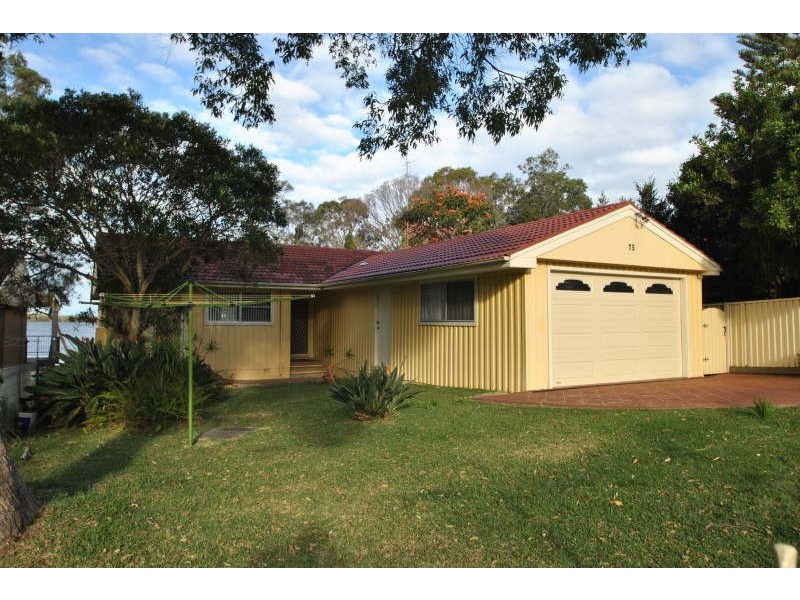 75 Sunrise Avenue, Halekulani NSW 2262