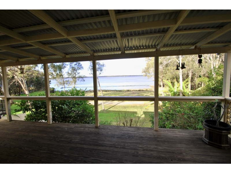 75 Sunrise Avenue, Halekulani NSW 2262