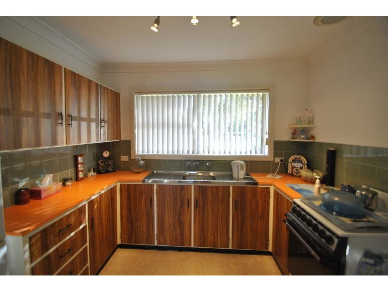 75 Sunrise Avenue, Halekulani NSW 2262