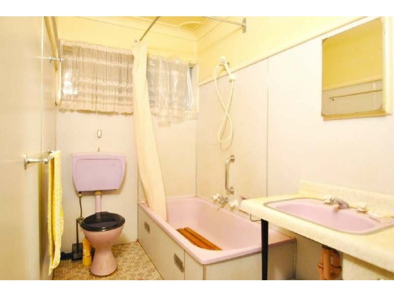 30 First Avenue, Toukley NSW 2263