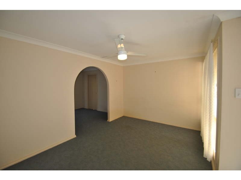 24 Gavin Way, Lake Haven NSW 2263