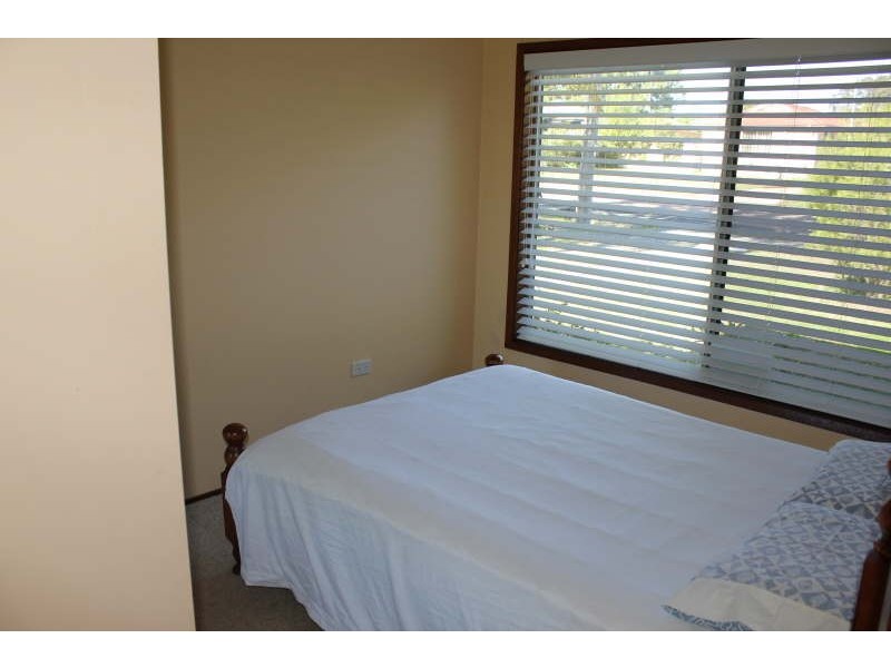 35 Goobarabah Avenue, Lake Haven NSW 2263