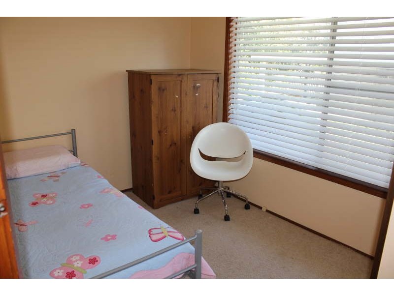 35 Goobarabah Avenue, Lake Haven NSW 2263