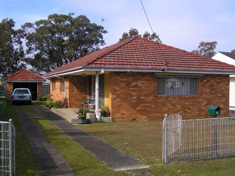 9 Athol Street, Toukley NSW 2263