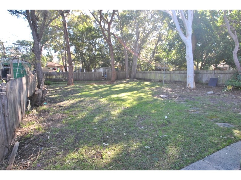 90 Sunrise Avenue, Halekulani NSW 2262