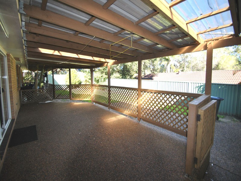 25 Haigh Close, Berkeley Vale NSW 2261