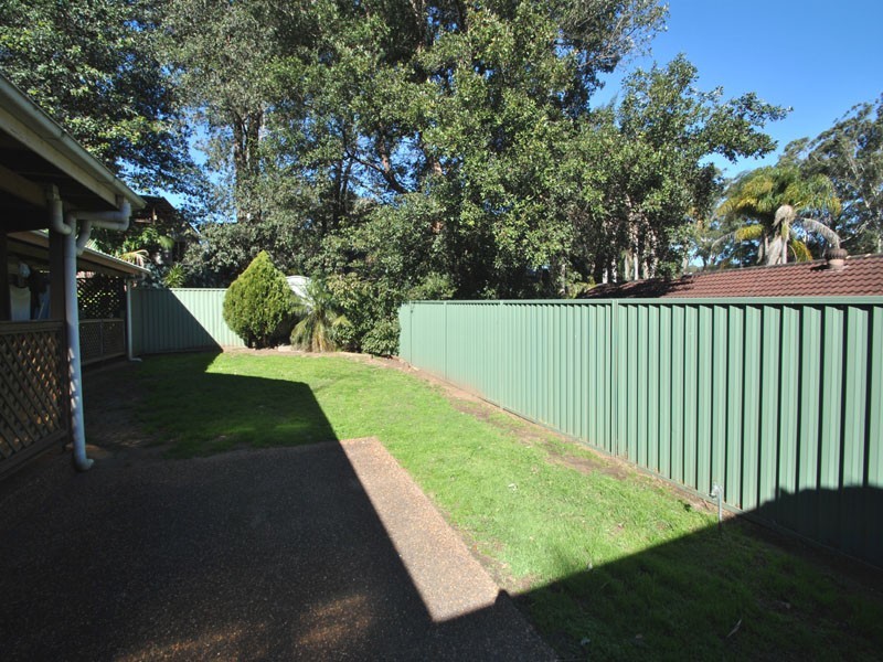 25 Haigh Close, Berkeley Vale NSW 2261