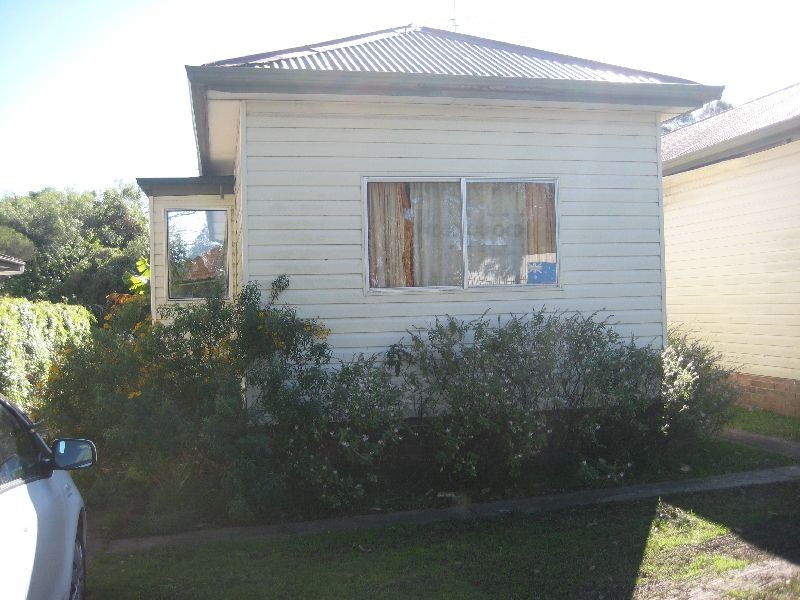 1/10 Main Road, Toukley NSW 2263