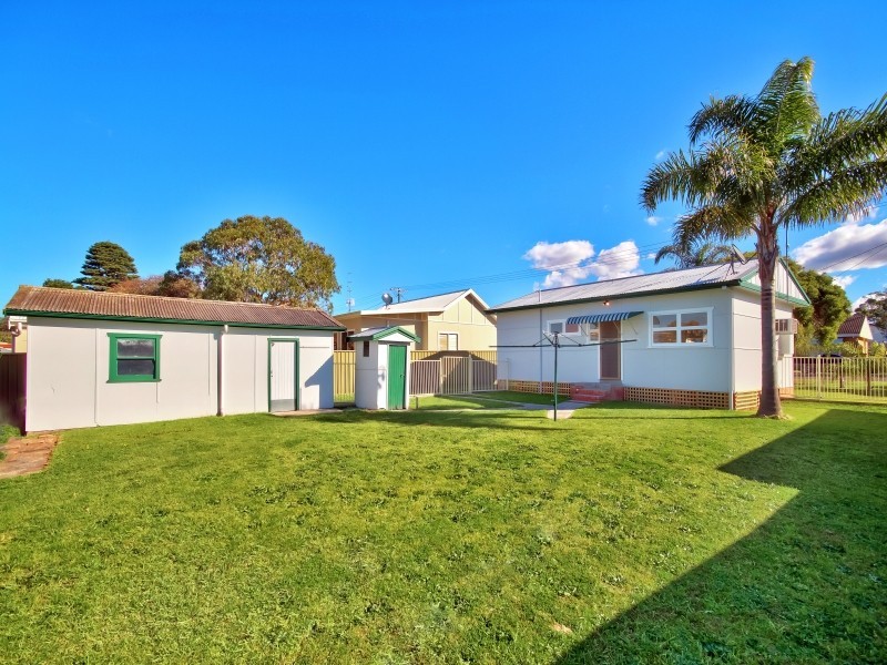 25 Norman Street, Toukley NSW 2263