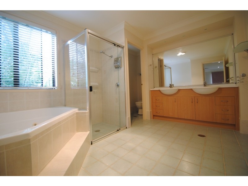 4 Lily Lane, Woongarrah NSW 2259