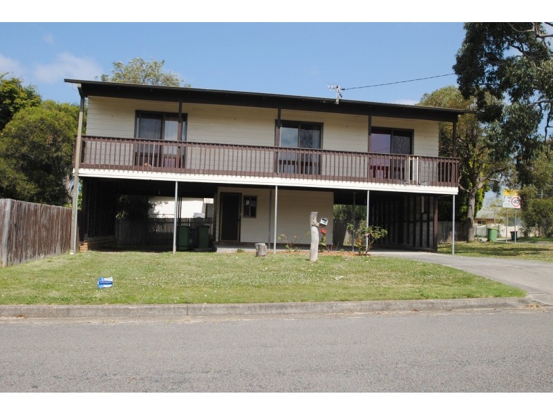 9 Gleddon Avenue, Gorokan NSW 2263